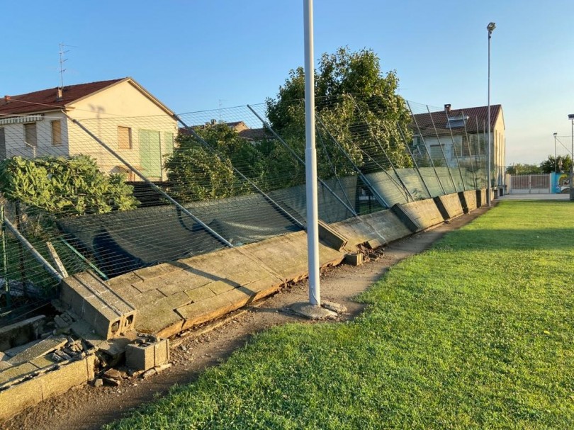 Maltempo: danni all'impianto sportivo dell'oratorio di Casale Popolo